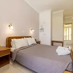 Sofia's 2*