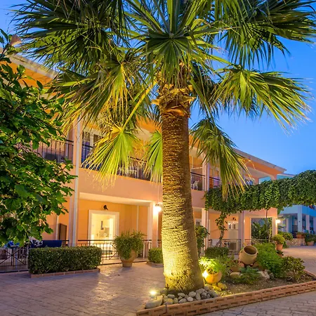 Sofia's 2* Kalamaki (Zakynthos)