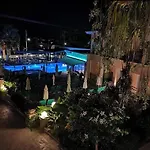 Sofia's 2*