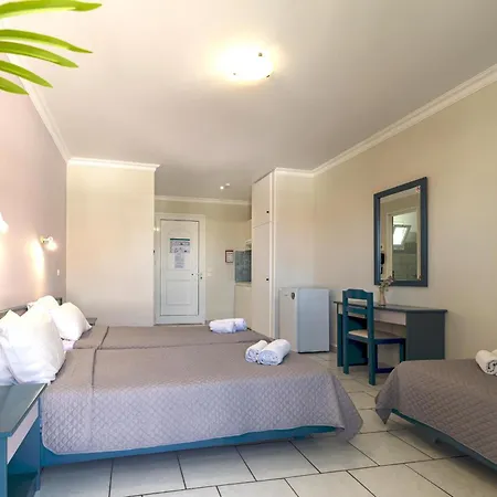 Sofia's 2* Kalamaki (Zakynthos)