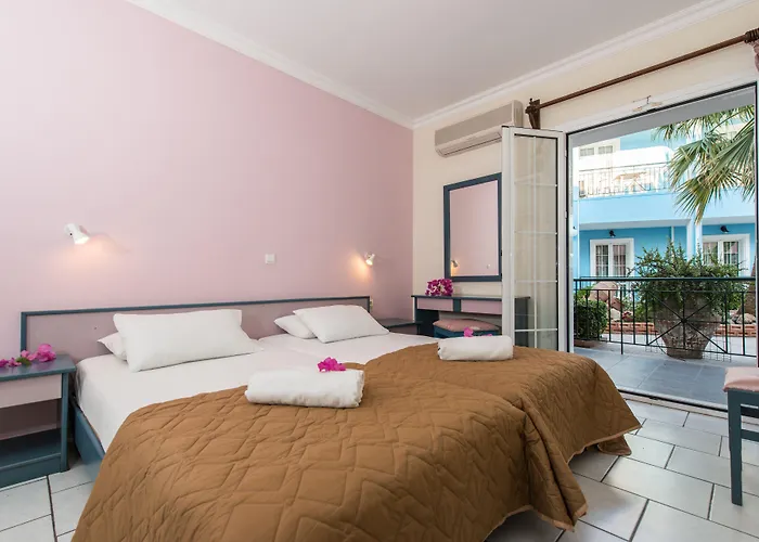 Sofia's Kalamaki (Zakynthos)